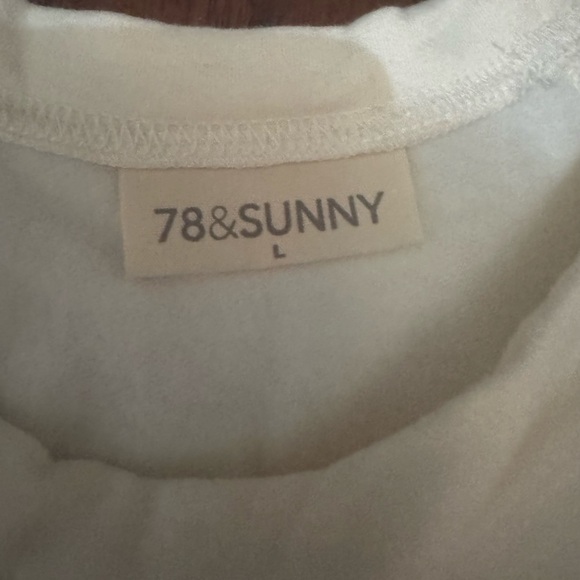 78 & Sunny Cozy & Casual Graphic Sweatshirt Size L Cream made in the USA NWT - Picture 6 of 8